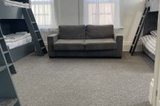 Studio in Liverpool - - The Breckfield - 2 - Wembley 78