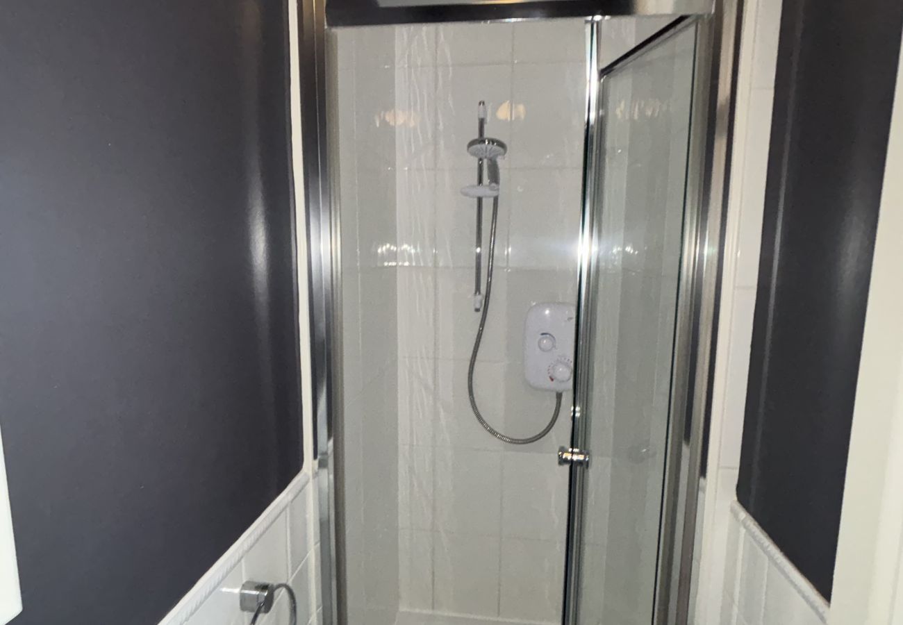 Rent by room in Edinburgh - The Maitland Rooms 3A