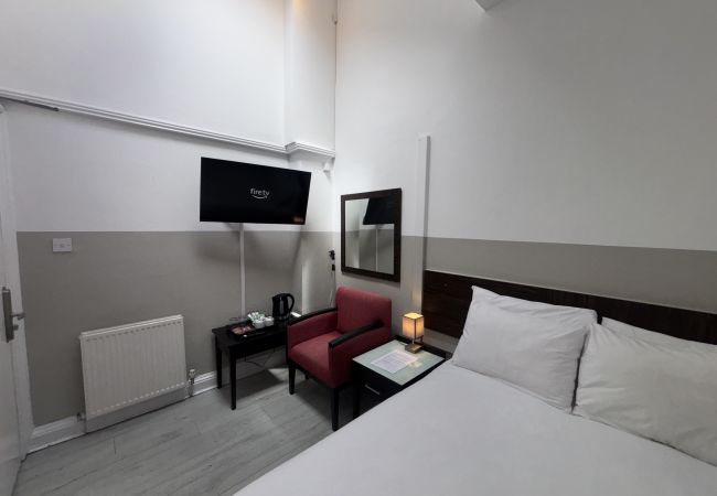 Rent by room in Edinburgh - The Maitland Rooms 6